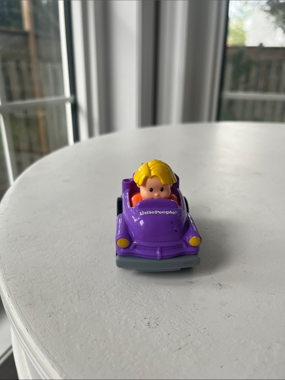 Little People Eddie Tow Truck Wheelie
